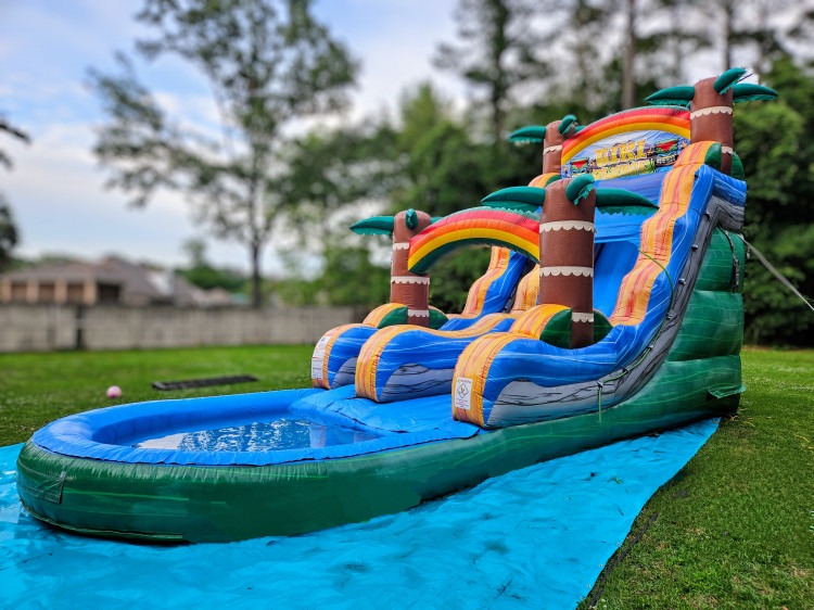 18ft Tiki Plunge Single Lane Waterslide