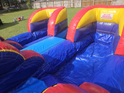 20251108 121929 1762725774 22ft Dual Dash Waterslide